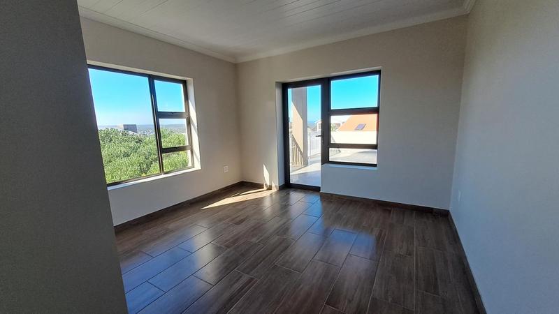 4 Bedroom Property for Sale in Stilbaai Wes Western Cape